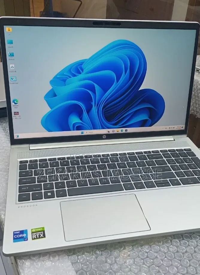 New Laptop HP ProBook 450 16GB Intel Core i7 SSD 1T