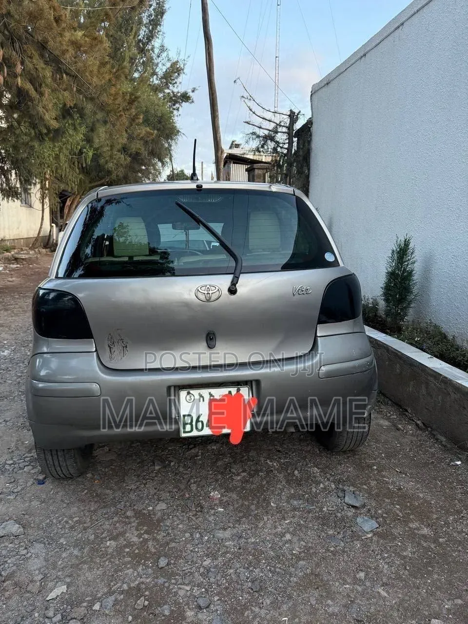 Toyota Vitz 2003 Silver
