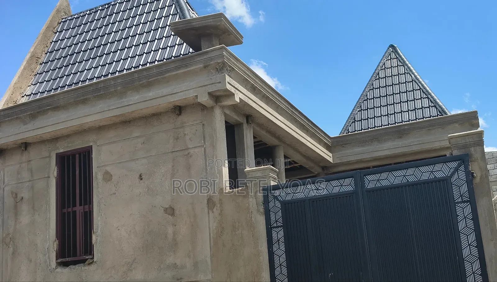 2bdrm House in L Sheep, East Shewa for sale