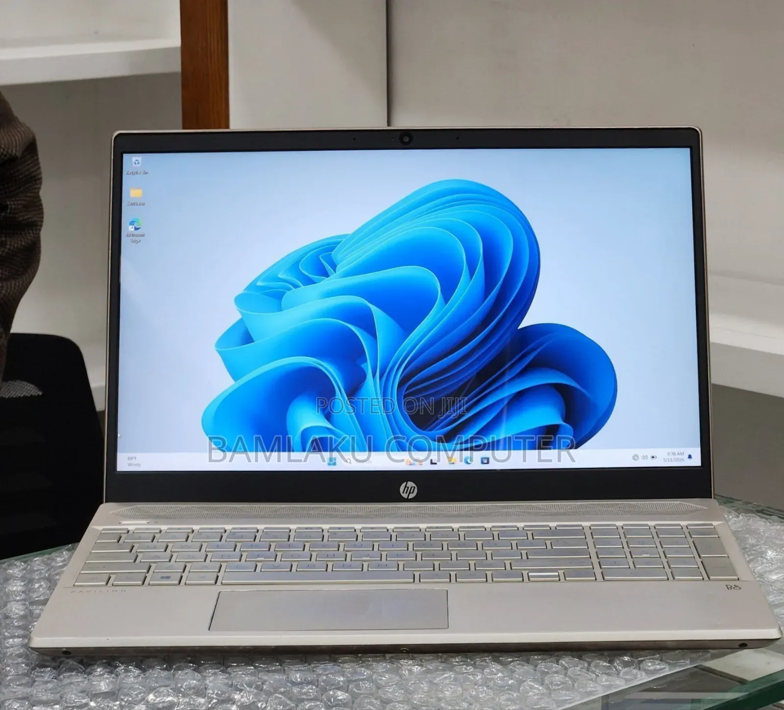 New Laptop HP Pavilion 15 8GB Intel Core i5 SSD 512GB