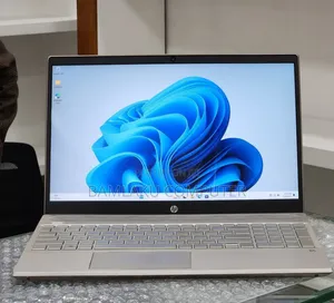 New Laptop HP Pavilion 15 8GB Intel Core i5 SSD 512GB