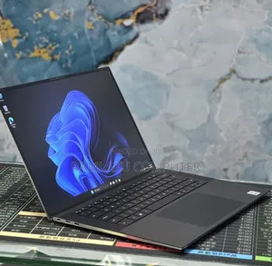 New Laptop Dell XPS 15 16GB Intel Core i7 SSD 512GB