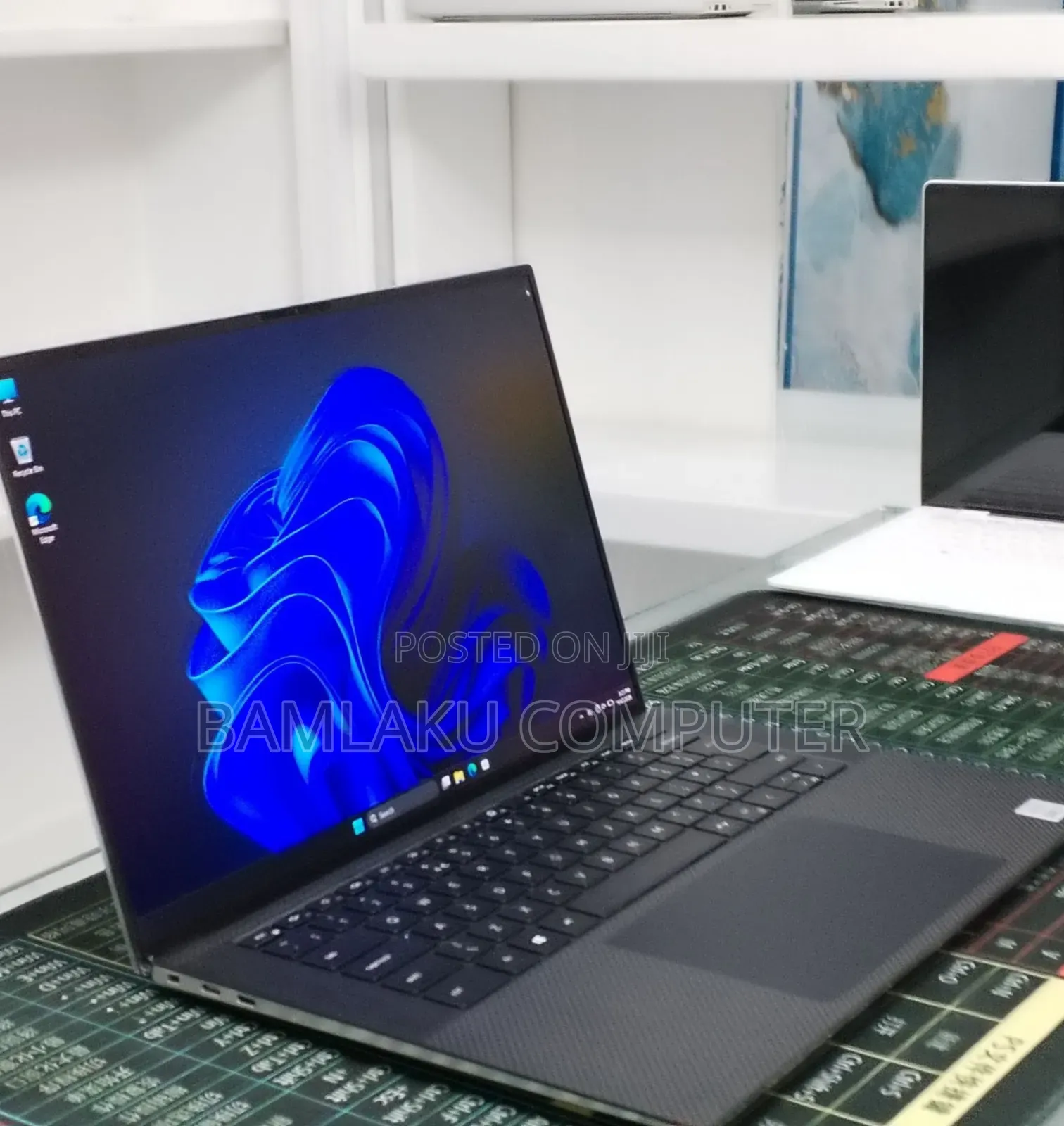 New Laptop Dell XPS 15 16GB Intel Core i7 SSD 512GB