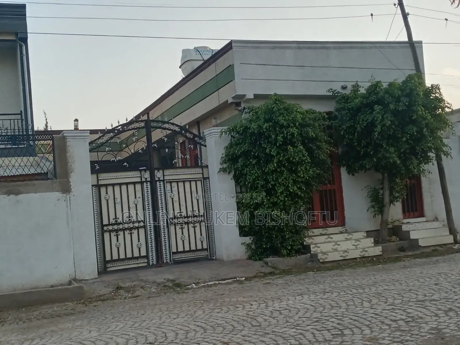 Furnished 10bdrm House in Dukem Bishoftu, East Shewa for sale