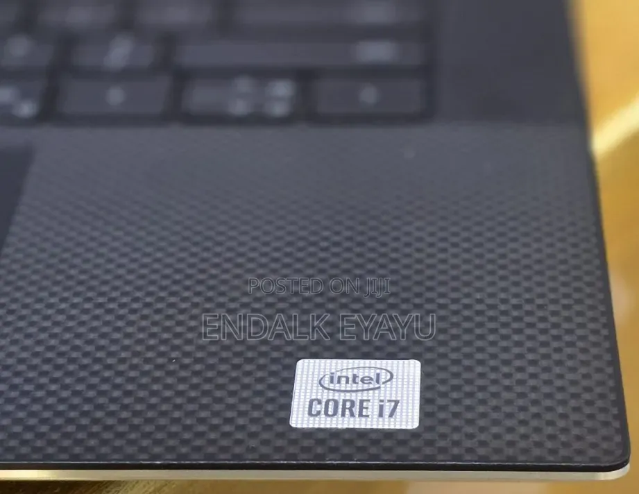 New Laptop Dell XPS 15 16GB Intel Core i7 SSD 512GB