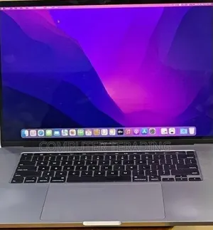 New Laptop Apple MacBook Pro 2018 32GB Intel Core i9 SSD 2T