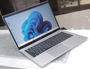 New Laptop HP EliteBook 840 G8 16GB Intel Core i7 SSD 512GB