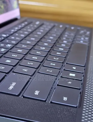 New Laptop Dell Precision 5540 16GB Intel Core i9 SSD 512GB
