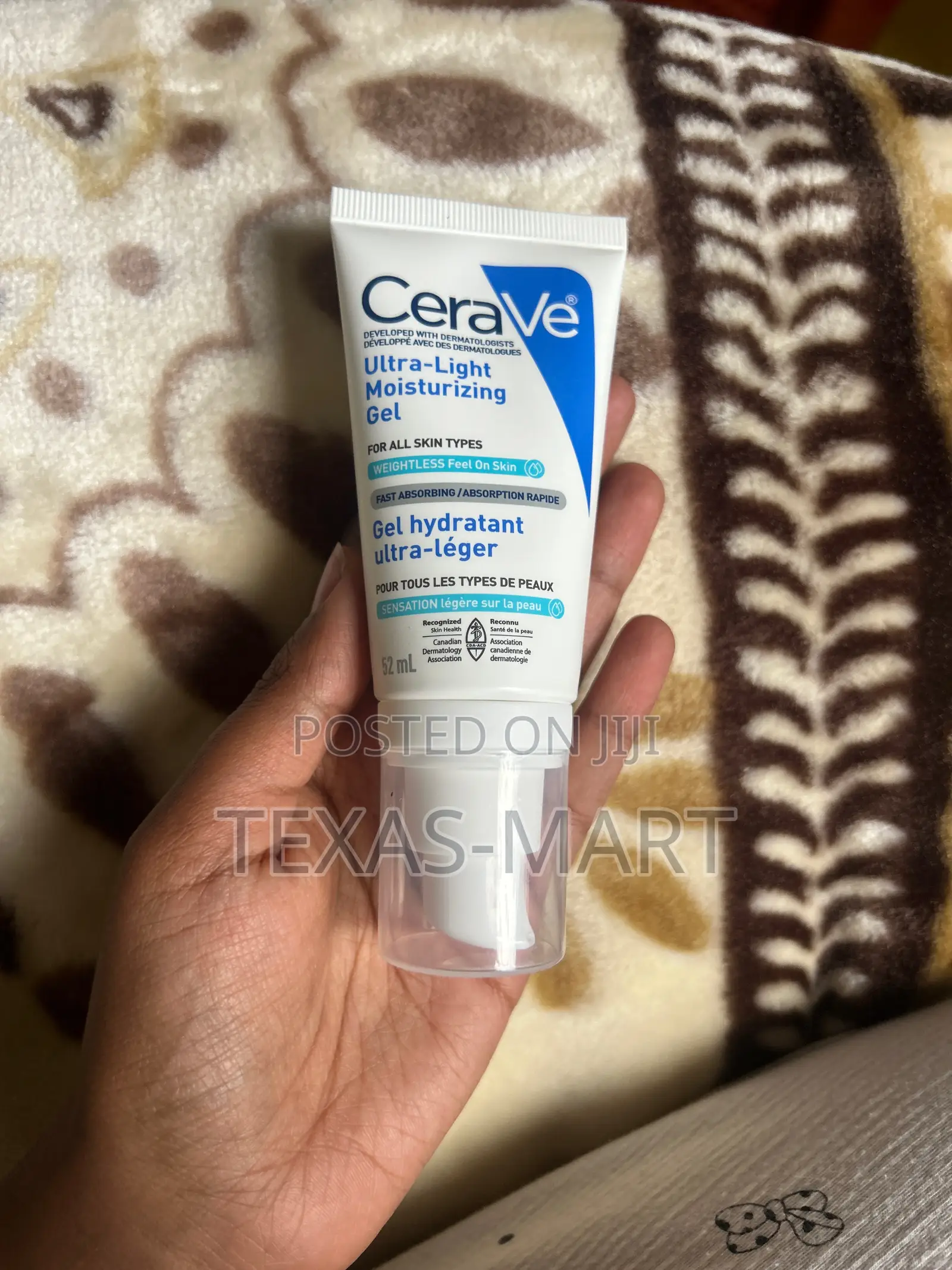 Cerave Ultra Light Moisturizing Gel