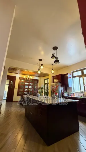 Furnished 8bdrm Townhouse/Terrace in Bole Ayat for sale