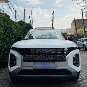Hyundai Creta 2023 White