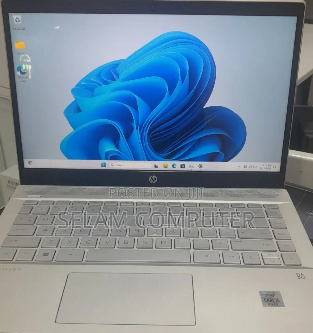 New Laptop HP Pavilion 15 8GB Intel Core i5 SSD 512GB