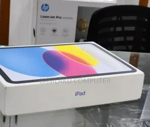 New Apple iPad (2025) 128 GB Blue