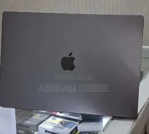 New Laptop Apple MacBook Pro 2021 M1 Max 32GB Apple M1 Max SSD 1T
