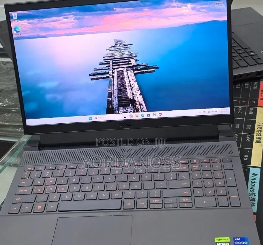 New Laptop Dell G15 5511 16GB Intel Core i7 SSD 1T
