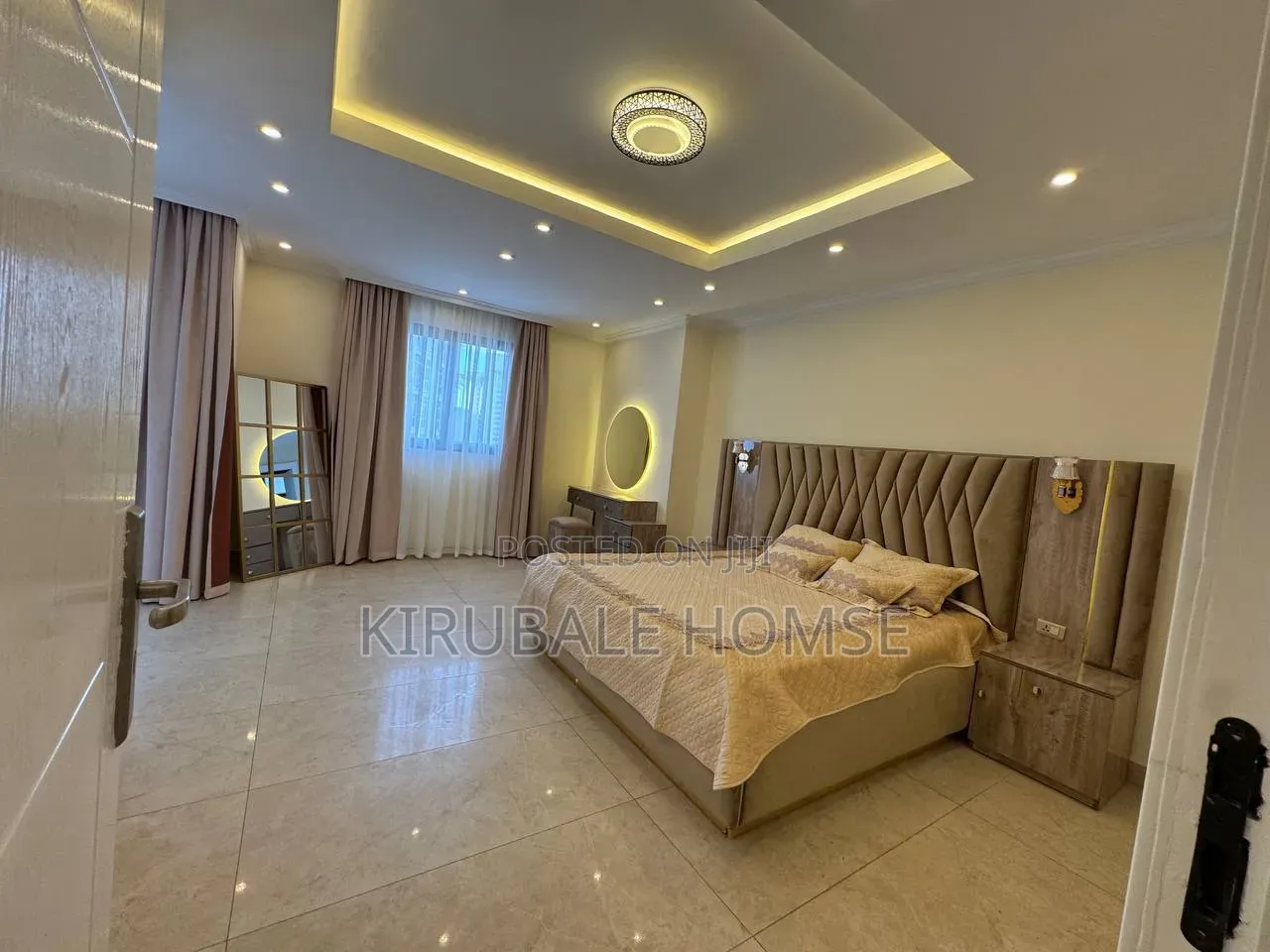 5bdrm Apartment in Semit Flbate, Bole for sale