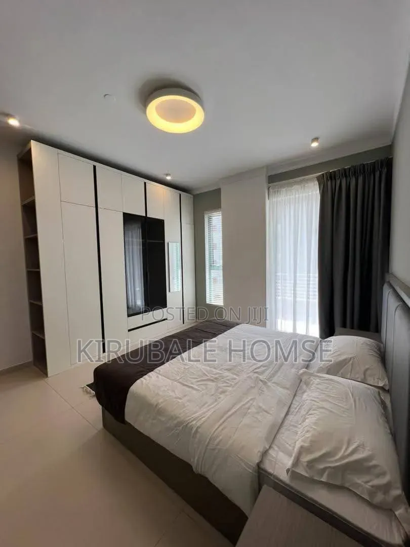 5bdrm Apartment in Semit Flbate, Bole for sale