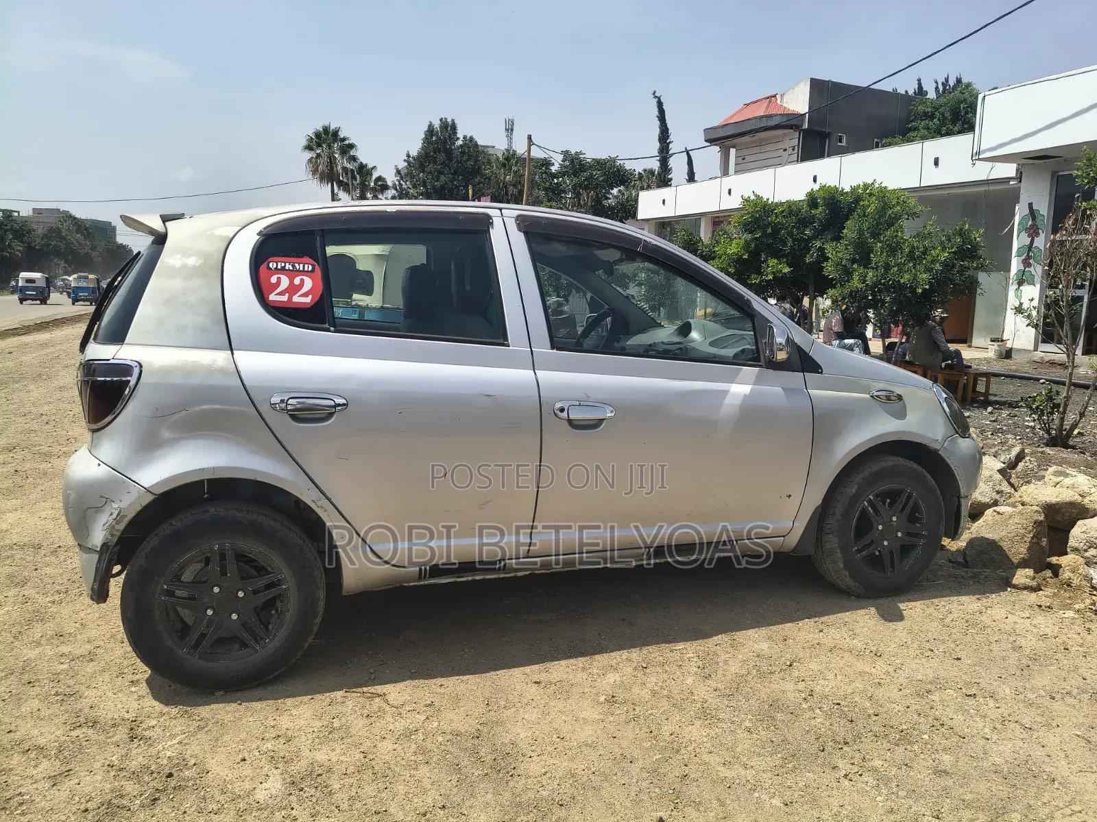 Toyota Hilux 2000 Silver
