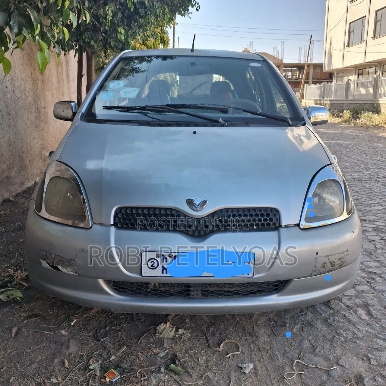 Toyota Hilux 2000 Silver