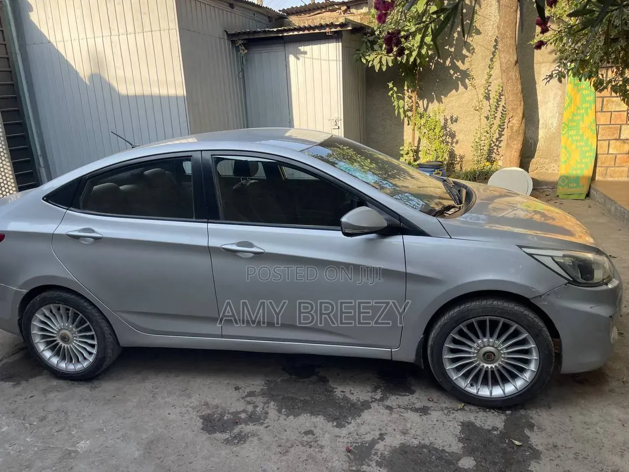 Hyundai Accent 2015 Silver