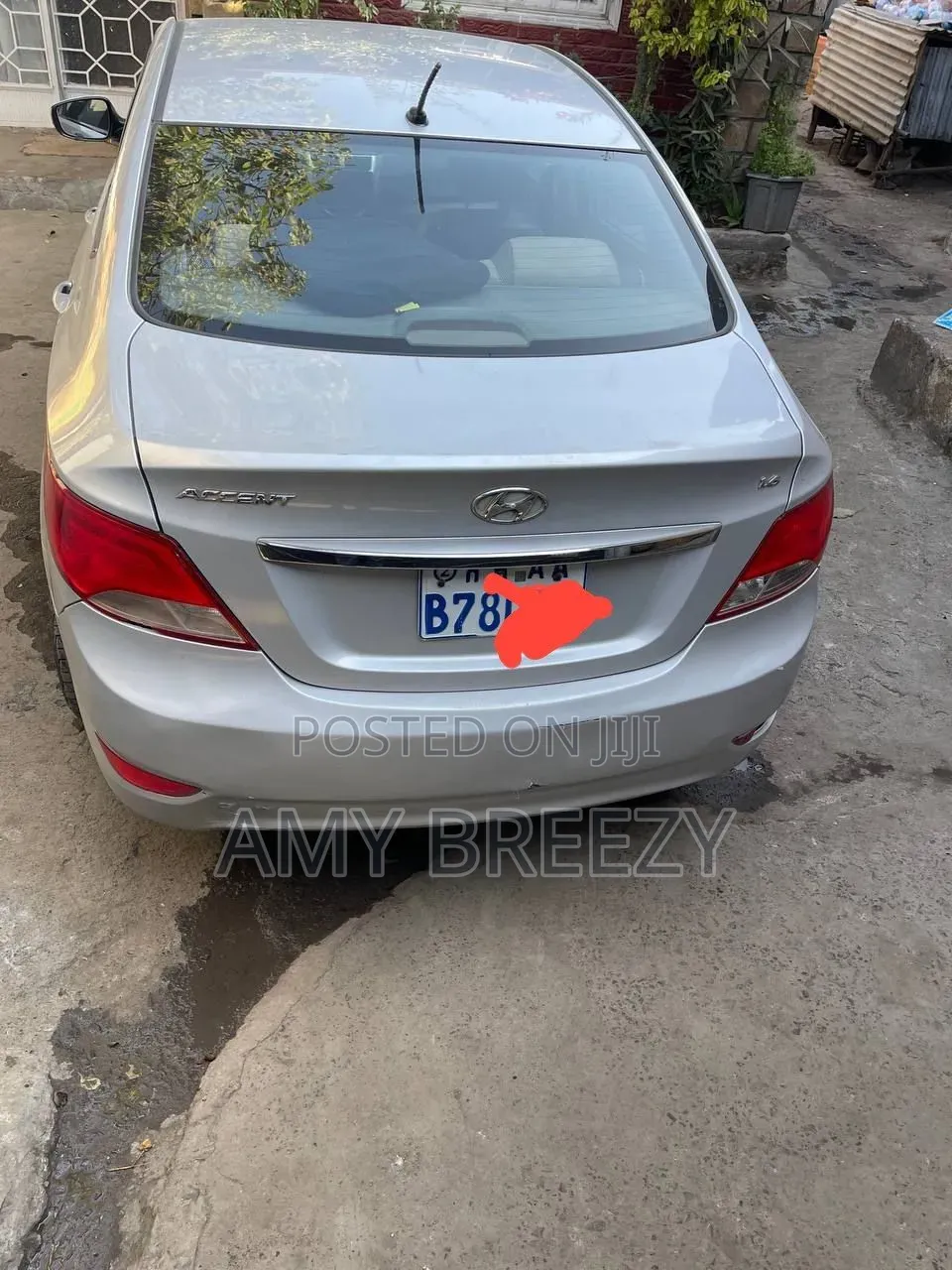 Hyundai Accent 2015 Silver