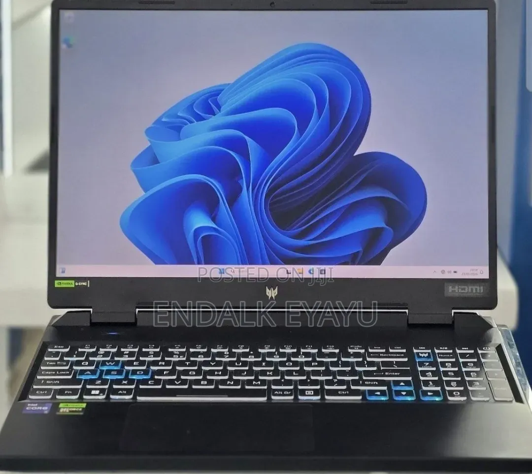 New Laptop Acer Predator Helios 300 16GB Intel Core i9 SSD 1T