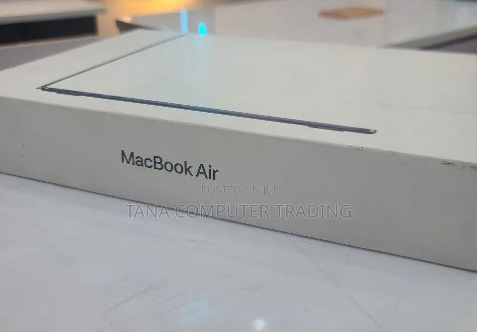 New Laptop Apple MacBook Air 2026 M5 16GB Apple M5 SSD 512GB