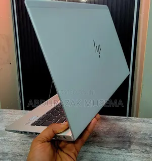 New Laptop HP EliteBook 830 G5 8GB Intel Core i5 SSD 512GB