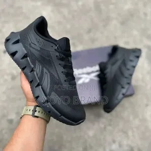Reebok Zig Dynamica 2 Men's Sneakers Triple Black