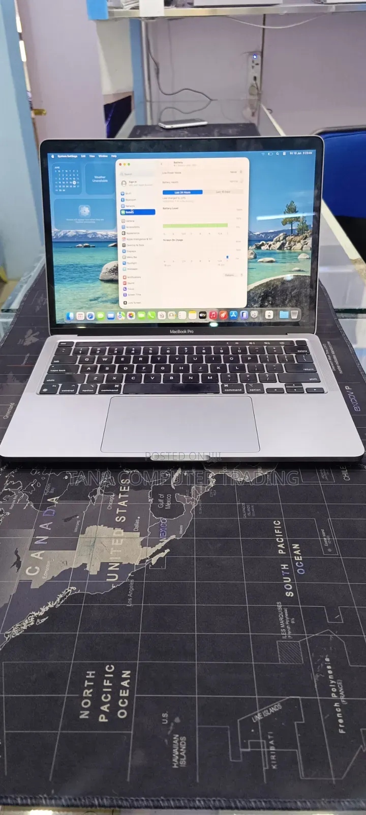New Laptop Apple MacBook Pro 2022 M2 8GB Apple M2 SSD 512GB