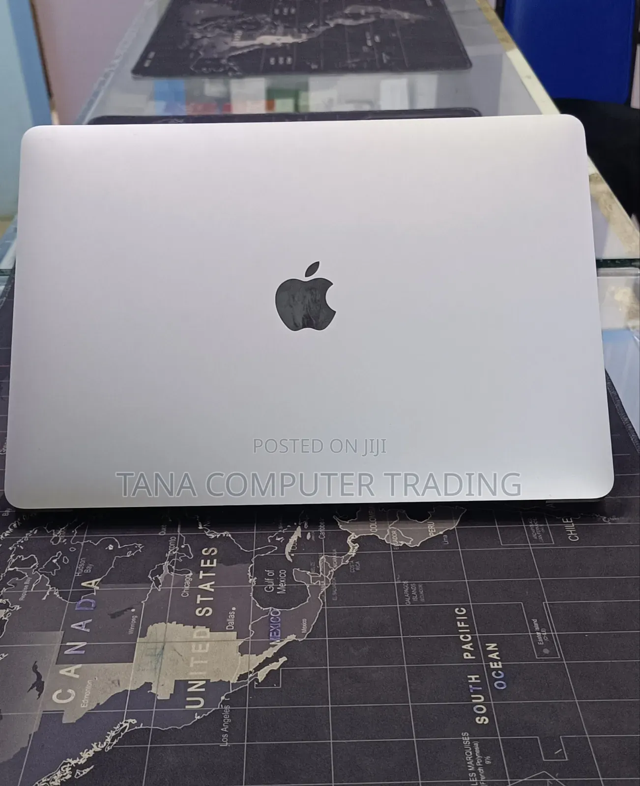 New Laptop Apple MacBook Pro 2022 M2 8GB Apple M2 SSD 512GB