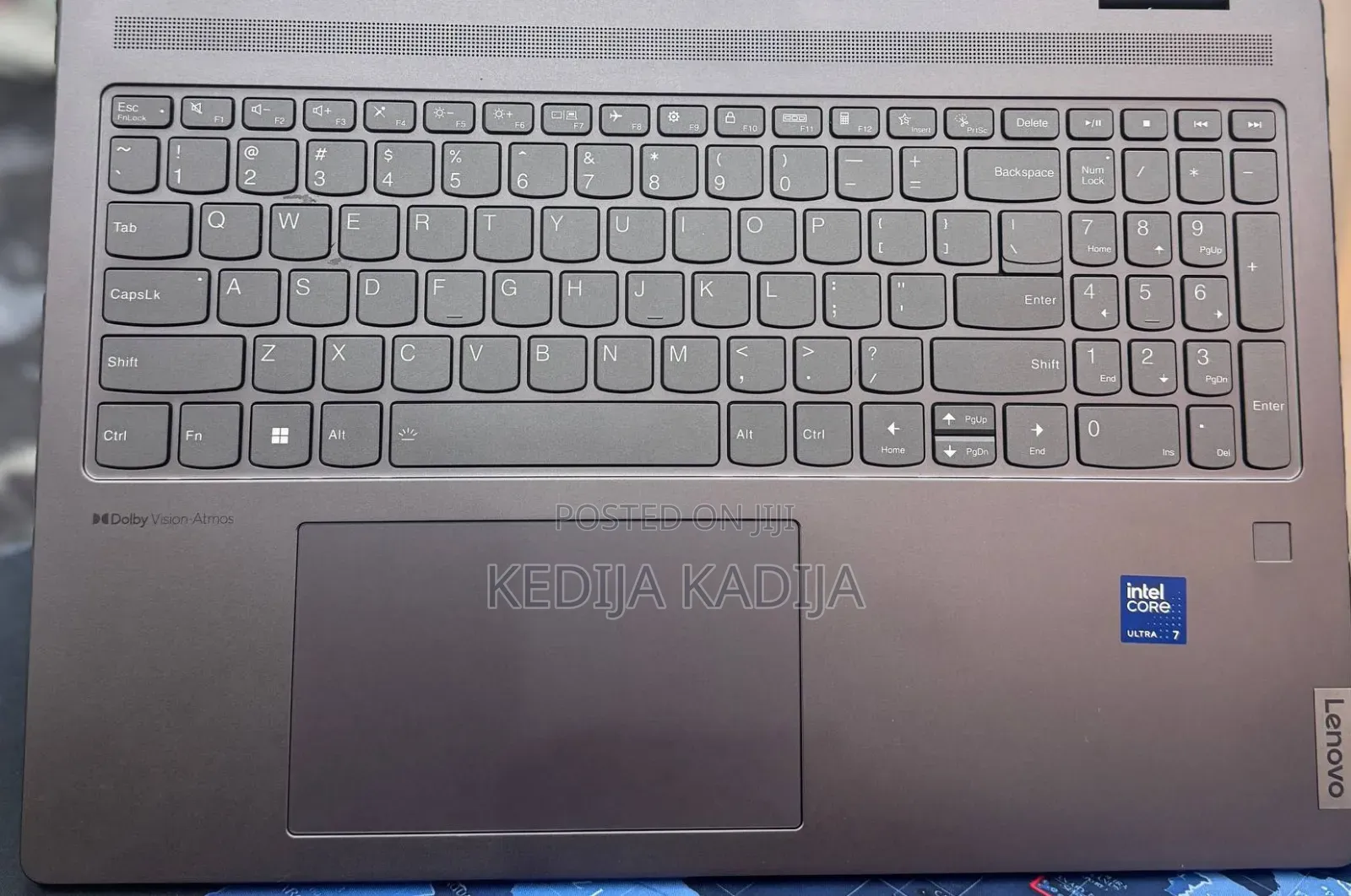 New Laptop Lenovo Yoga 7i 16GB Intel Core Ultra 7 SSD 512GB