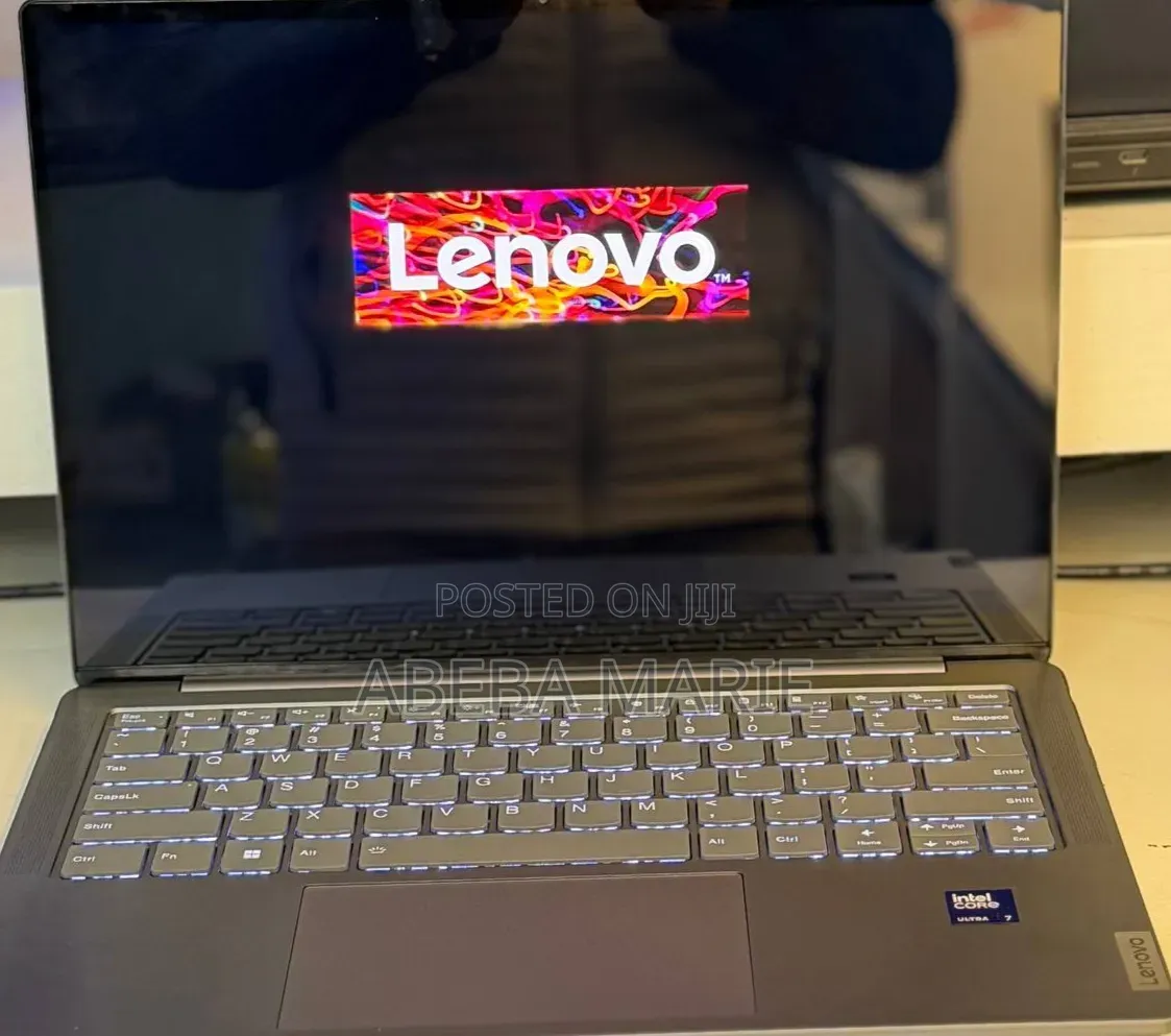 New Laptop Lenovo Yoga 9i 16GB Intel Core Ultra 7 SSD 512GB