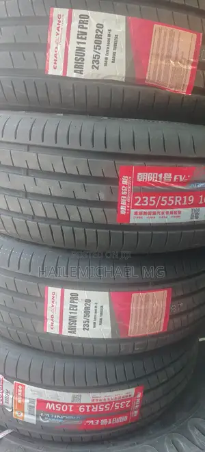 Car Tyre Ev Car