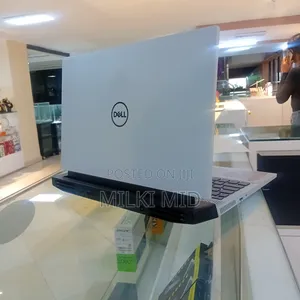 New Laptop Dell G15 5511 8GB AMD Ryzen 7 SSD 512GB
