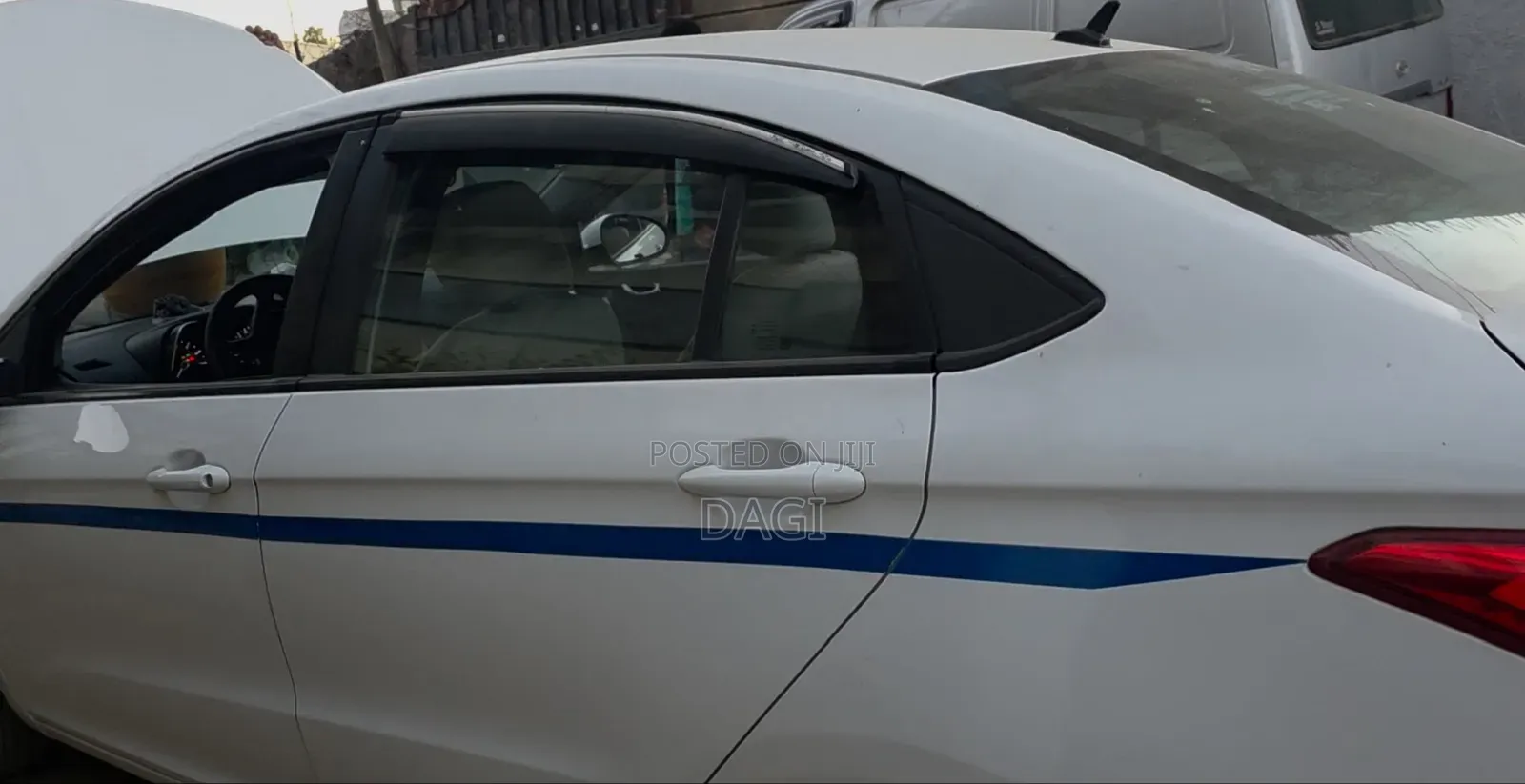 Chery Arrizo 5 2022 White