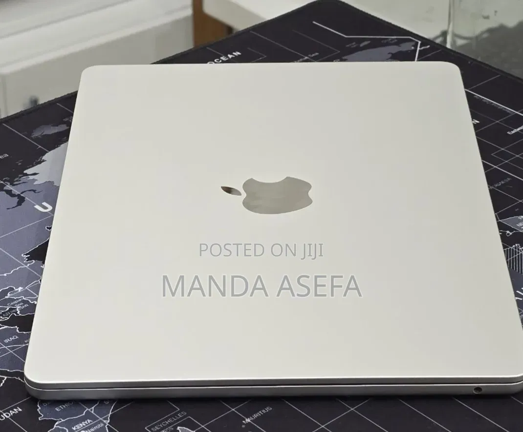 New Laptop Apple MacBook Air 2022 M2 16GB Apple M2 SSD 512GB