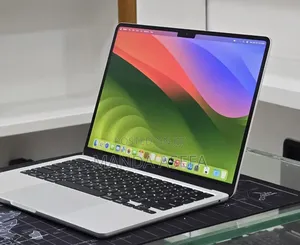 New Laptop Apple MacBook Air 2022 M2 16GB Apple M2 SSD 512GB