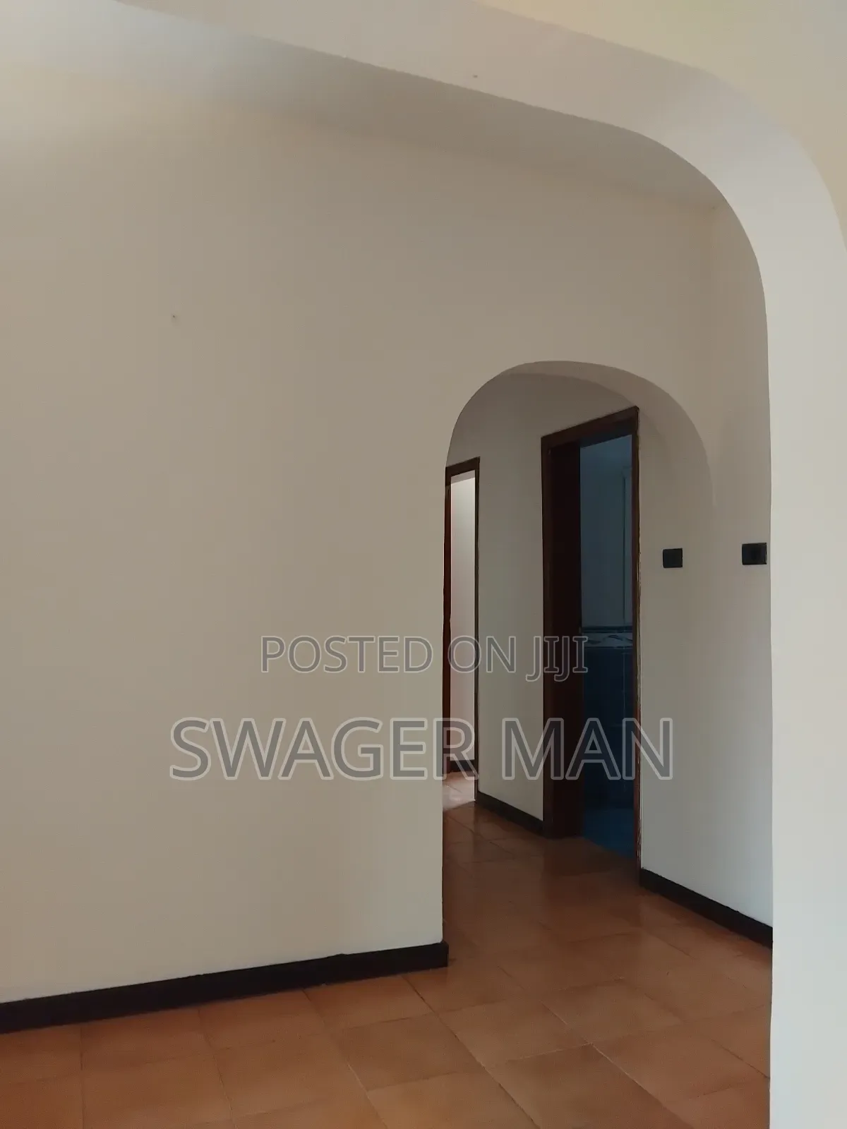 Furnished 5bdrm Villa in Tafo Ropak Real, Yeka for sale