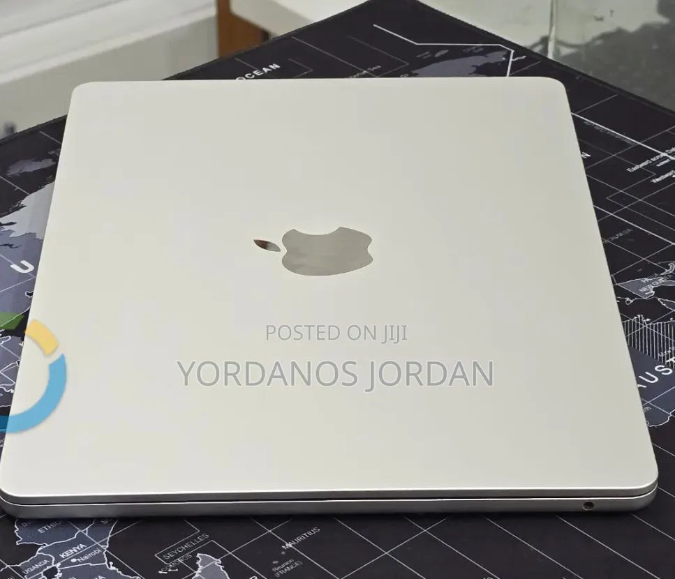 New Laptop Apple MacBook Air 2022 M2 16GB Apple M2 SSD 512GB