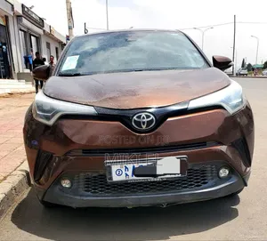 Toyota C-HR 2017 Brown