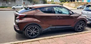 Toyota C-HR 2017 Brown