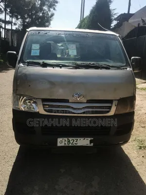 Toyota HiAce 220 2007 Silver
