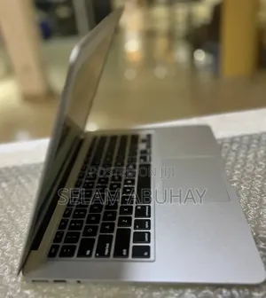 New Laptop Apple MacBook Air 2014 4GB Intel Core i5 SSD 256GB