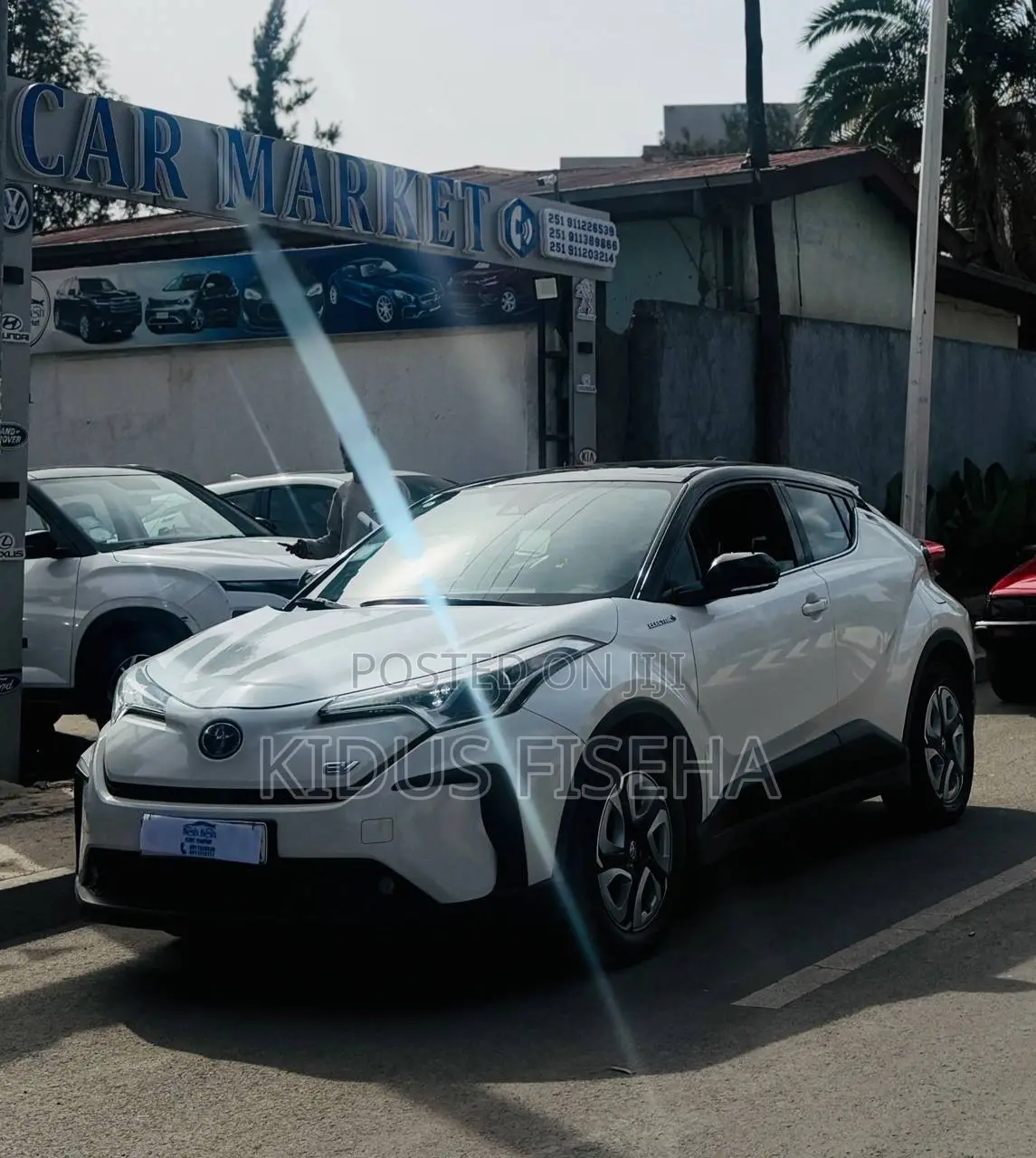 Toyota C-HR 2023 White