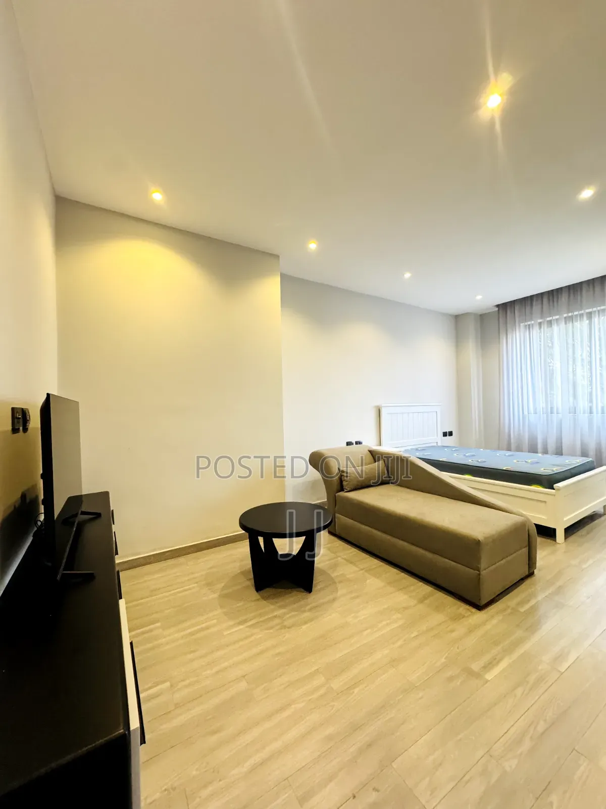 Furnished Studio Apartment in Arada for rent