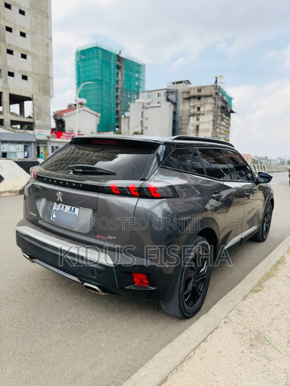 Peugeot 2008 2022 Gray