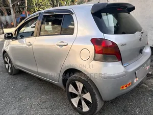 Toyota Yaris 2008 Silver