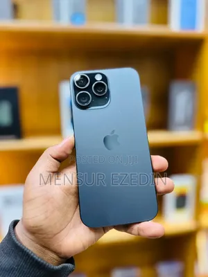 Apple iPhone 16 Pro Max 1 TB Black