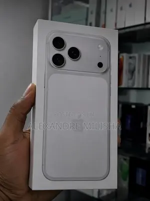 New Apple iPhone 17 Pro Max 256 GB White